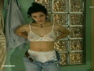 Naked Maribel Verdú in Canguros