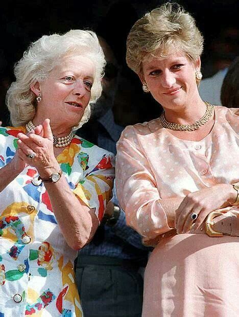 With her mother, Frances Shand Kydd | Prinzessin diana, Lady diana, Lady di