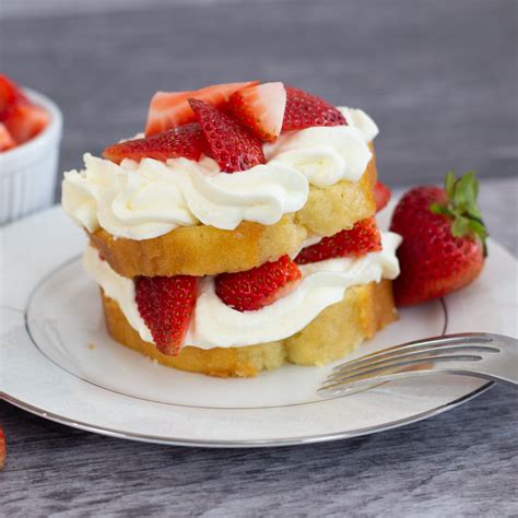 Easy Strawberry Shortcake Recipe Devour Dinner