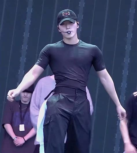 Pin by leżbieta on ateez Sans cute Cute asian guys Hot korean guys