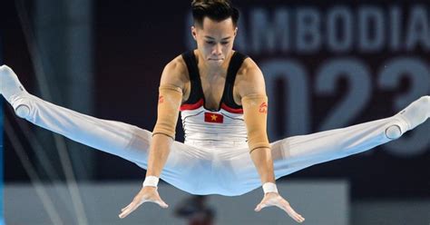 Hot Boy Th D C D Ng C Vi T Nam M C Ch Ng B Nh Hi M V V G P Ph I Ch N S Ng T Y V N Gi Nh Hcv