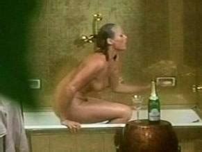 Doppio Delitto Nude Scenes Aznude