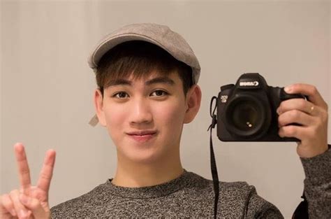 I M Qua Nh Ng Hoa Kh I Hot Boy Hot Girl C A H Kinh T Qu C D N B O D N Tr