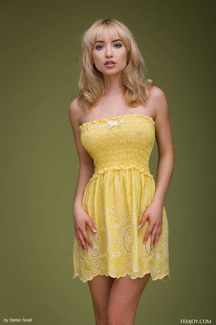 Amateur Girl Yvh Porn Pic