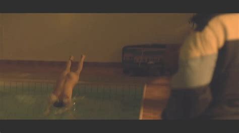 Looping Nude Pics P Gina