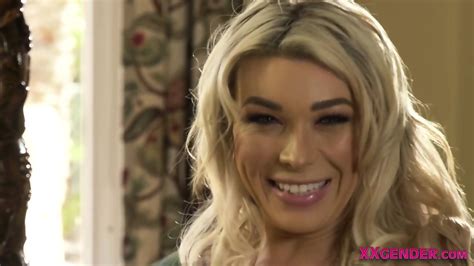 Horny Trannies Riding Dick