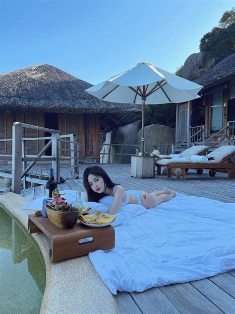 Hotgirl Lê Phương Anh bikini khoe thân hình nóng bỏng