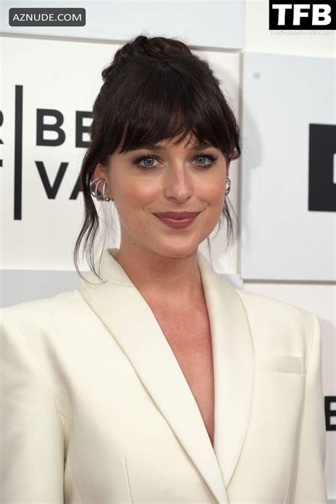 Dakota Johnson Sexy Seen Flaunting Her Hot Legs At The Cha Cha Real Smooth Premiere In Nyc Aznude