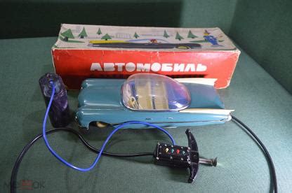 Машинка игрушка "Автомобиль с электродвигателем Кадиллак". Коробка ...