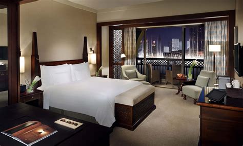 palace downtown dubai resort guide legends