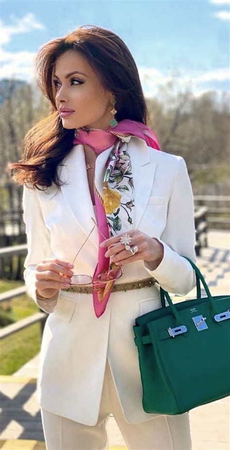 Alena from Moscow | Effortlessly chic outfits, Stylish summer outfits ...