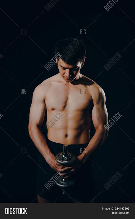 Athletic Muscular Image And Photo Free Trial Bigstock