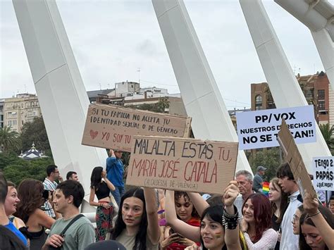 Manifestación del Orgullo LGTBI en Valencia Las Provincias