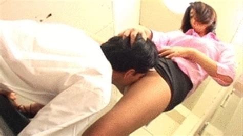 Peeping Tom Pussy Ass Smothering A Plus PUSSY EATING Full Version Low Quality Japanese