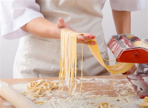 All You Wanted to Know About the History of Pasta - benvenutolimos