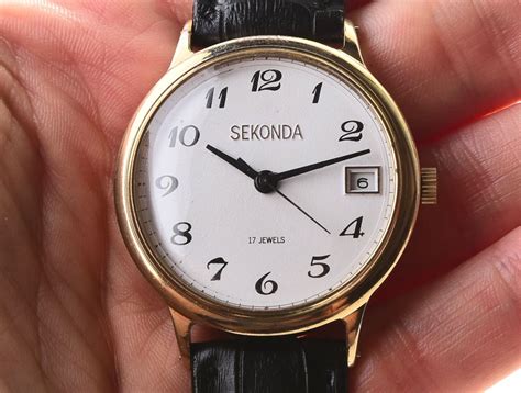 Soviet vintage SEKONDA wrist watch – SovietWatchStore.com