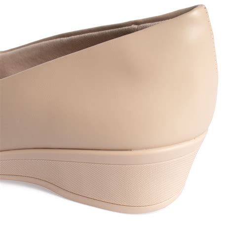 Sapato Feminino Comfortflex Anabela Nude Nude