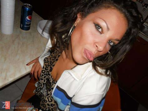 Faccia Da Sborra ZB Porn