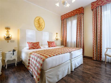 Hotel Principe Venice, VE, IT - Reservations.com