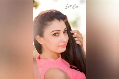 Sri Lankan Hot Actress