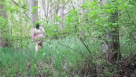 NAKED WALK OUTDOORS FROM START TO FINISH XHamster