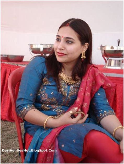 Desi Aunties Hot Aunties In Kolkatta