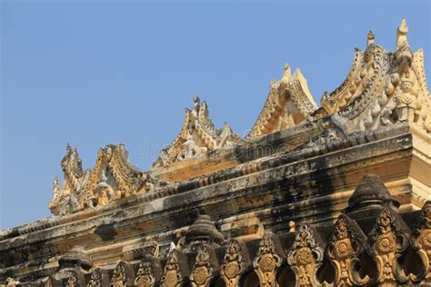 Mahar Aung Mye Bon San Monastero Leone Immagine Stock Immagine Di