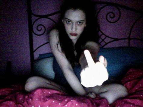 Kat Dennings Nude Topless Flashes Big Tits On Private Pics Scandal Planet