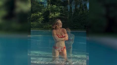 Tamara Falc De Vuelta En Madrid Presume De Cuerpo En Bikini Ideal