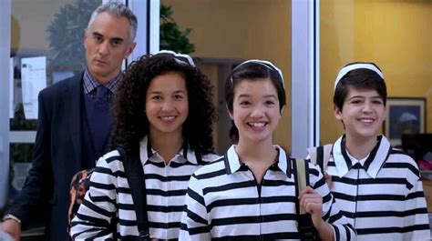 Disney tiene a su primer personaje gay Disney En Español Amino