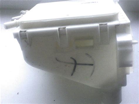 СМА Samsung WF6458N7W/YLW, Течет из отсека для порошка - Ремонт ...