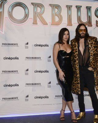 Adria Arjona Nude Pictoa