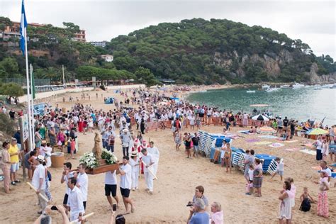 Tradiciones De La Fiesta De Santa Cristina En Lloret En Lloret