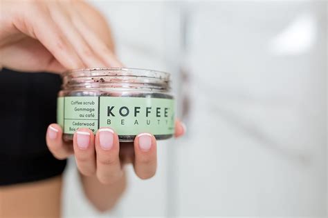Exfoliante De Café De Madera De Cedro Exfoliante Corporal Y Facial