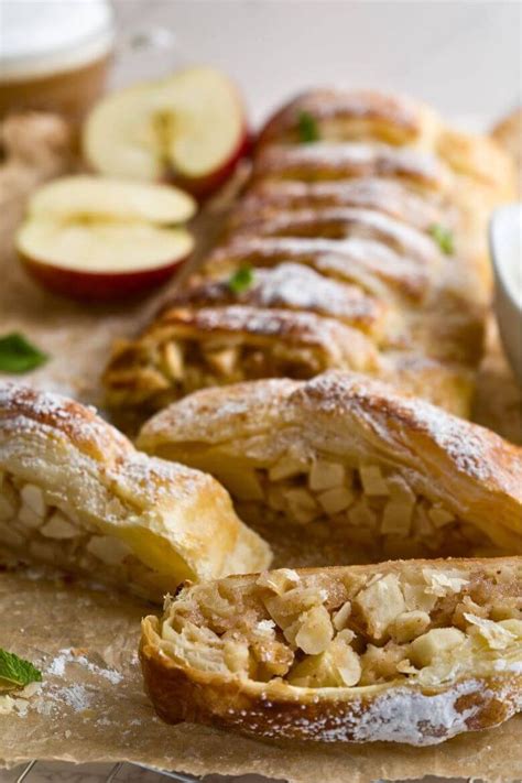 einfacher apfelstrudel mit blatterteig und zimt apfelstrudel essen