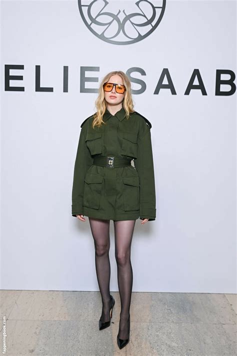 Ellie Bamber Elliebamber Honeybambs Nude Onlyfans Leaks Fappening Page Fappeningbook