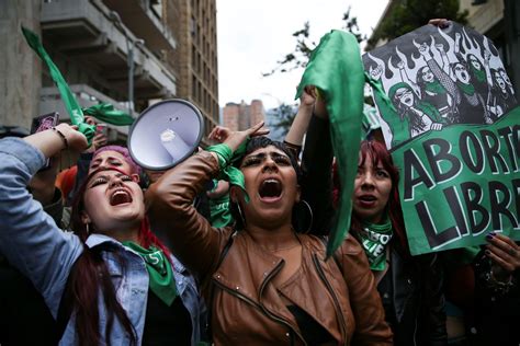 Am Rica Latina Las Feministas Siguen Luchando Por El Derecho Al Aborto Opendemocracy