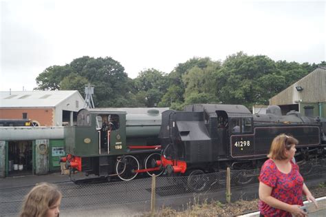 Isle Of Wight Steam Railway Photo 0284 Railtracks Uk