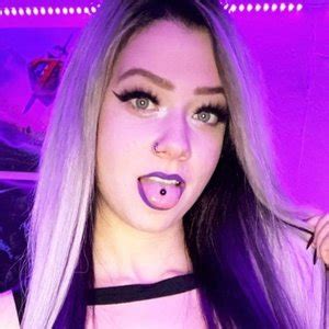 Kim Rossi Aka Lia Lin Aka LiaLinXo Aka Lialyen Aka Linmeowmeow Nude Leaks OnlyFans Fapellas