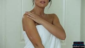 Tight European MILF From The Czech Republic Shows Off Her Hot Body XNXX