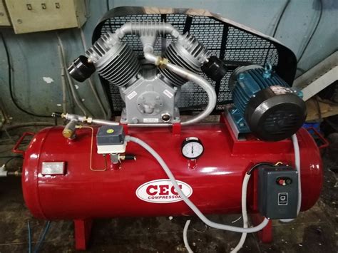 Cec Ac Three Phase Hp Single Stage Air Compressor Discharge Pressure