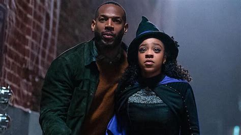 Elenco De A Maldição De Bridge Hollow - A Maldição de Bridge Hollow: Netflix divulga trailer, assista - MeUGamer