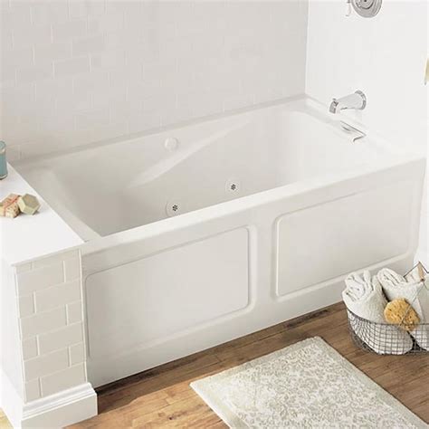 American Standard Evolution 32 In W X 60 In L White Acrylic Hourglass