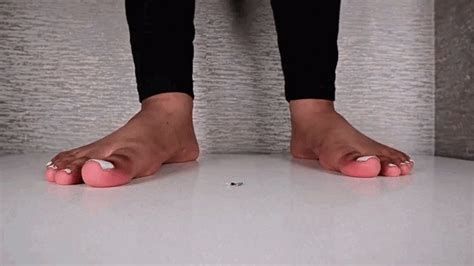 Small Girls Playful Indian Feet Crush MP Amateur Soles Giantess And Footjobs Clips Sale