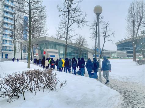 Самый бюджетный способ добраться с Восточного вокзала в аэропорт ...