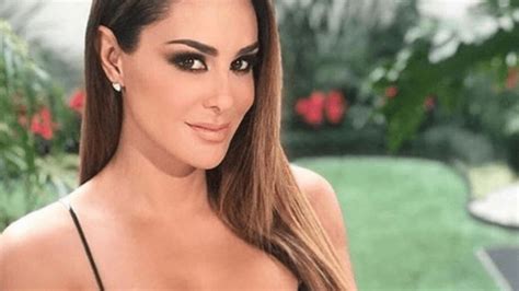 Sin Pantal N Y En Bikini Ninel Conde Presume El Tama O Real De Su Cintura Mui Celebridades