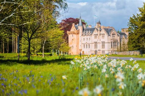 Brodie Castle - Your Scottish Wedding