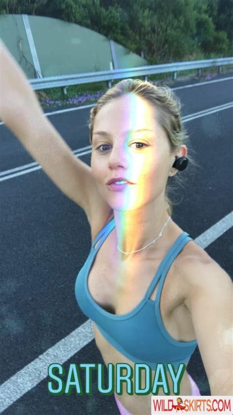 Isabelle Cornish Isabellecornish Nude Instagram Leaked Photo 19