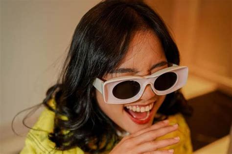 fuji dipercaya jadi pemeran utama  film bukan cinderella edisiid