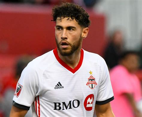 Download Jonathan Osorio playing for Canada National Football Team ... 